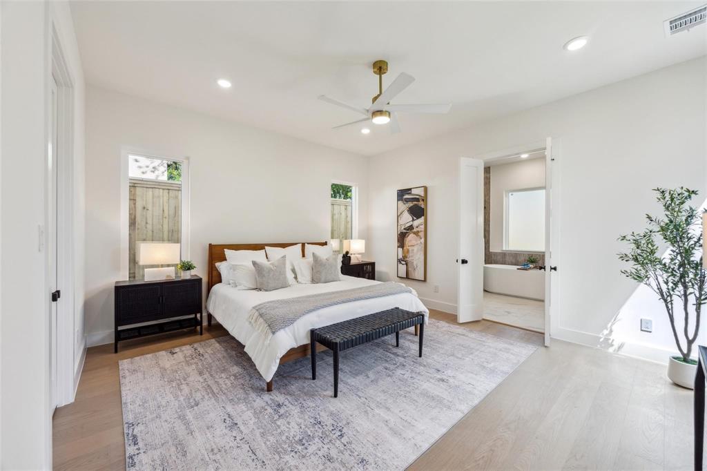 4415 Merrell Road Dallas, TX 75229 - Photo 13 of 33