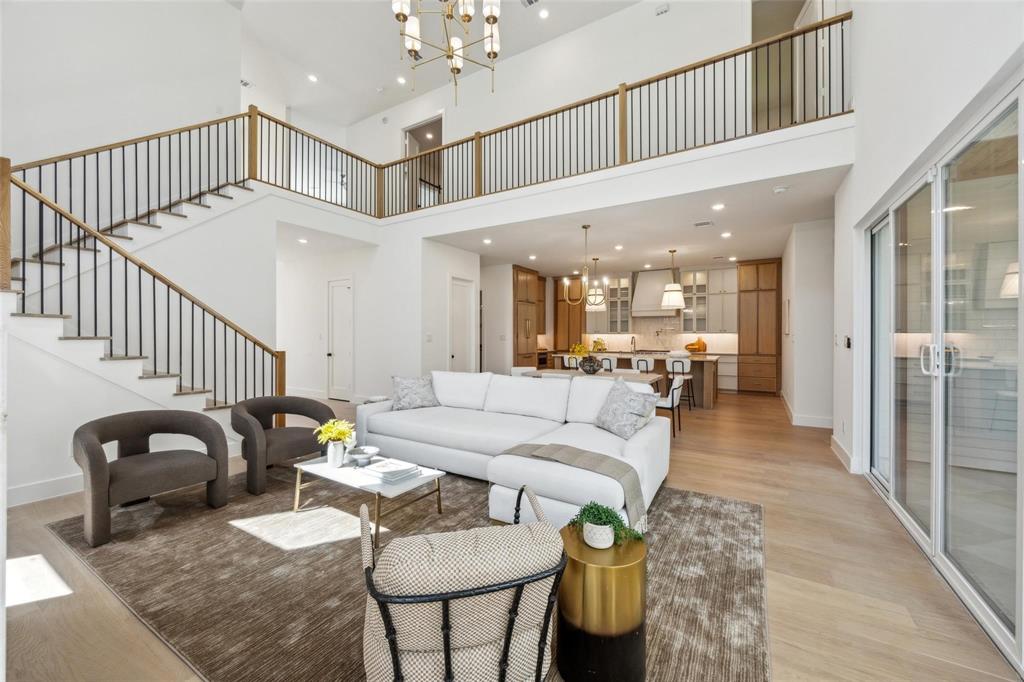 4415 Merrell Road Dallas, TX 75229 - Photo 7 of 33