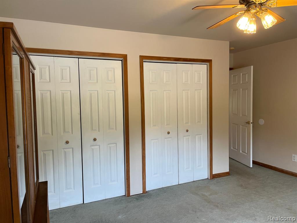 8245 Hartland Road Fenton, MI 48430 - Photo 25 of 39