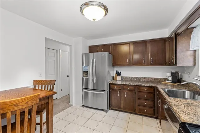 $269,500 | 3040 Greenridge Drive, Verona, PA 15147