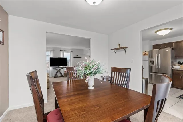 $269,500 | 3040 Greenridge Drive, Verona, PA 15147