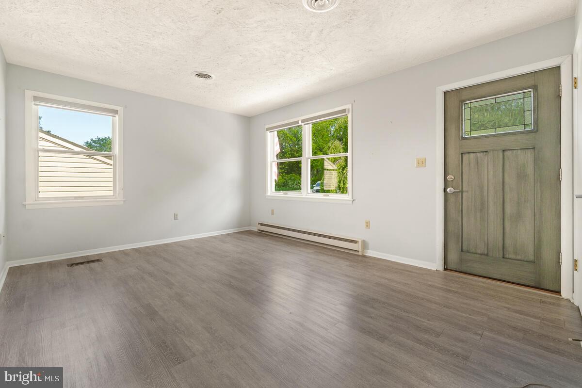 3927 Forrest School Road Smithsburg, MD 21783 - Photo 5 of 45