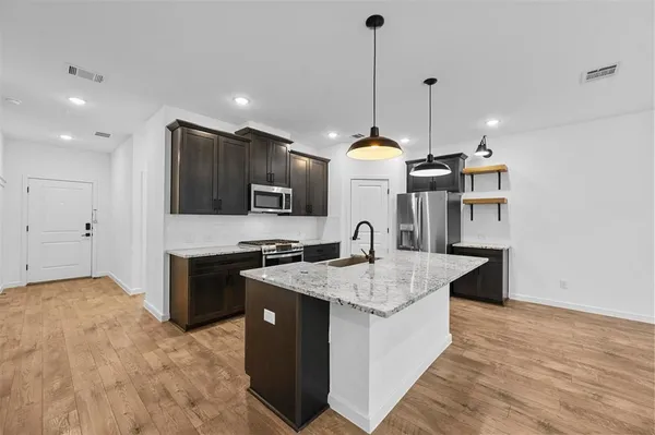 $3,695 | 1428 Victoria Street, Mesquite, TX 75181