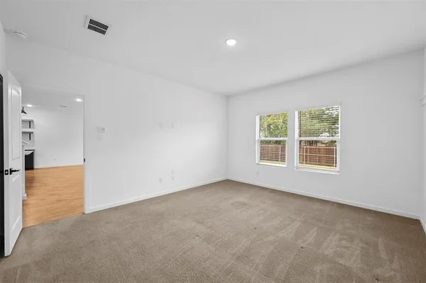 $3,695 | 1428 Victoria Street, Mesquite, TX 75181