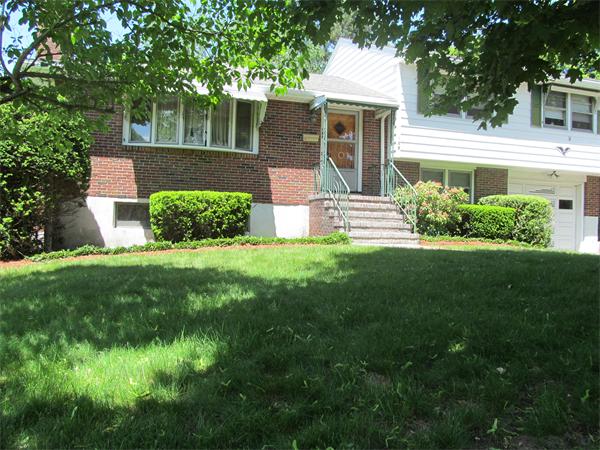 189 Rosemary Road Dedham, MA 02026 - Photo 17 of 21 Gallery Image 17
