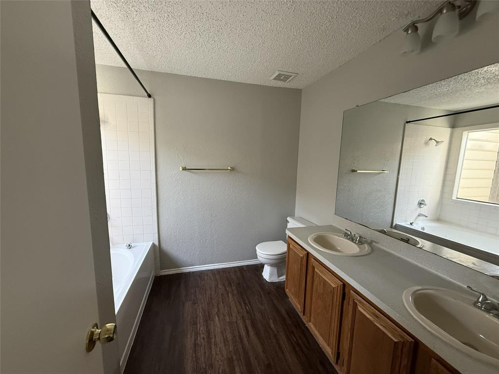 404 Seminary Ridge Mesquite, TX 75149 - Photo 11 of 13 Gallery Image 11