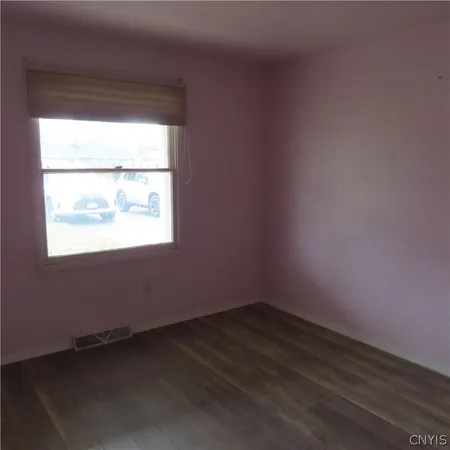 $2,600 | 5265 Jamesville Road, De Witt, NY 13214