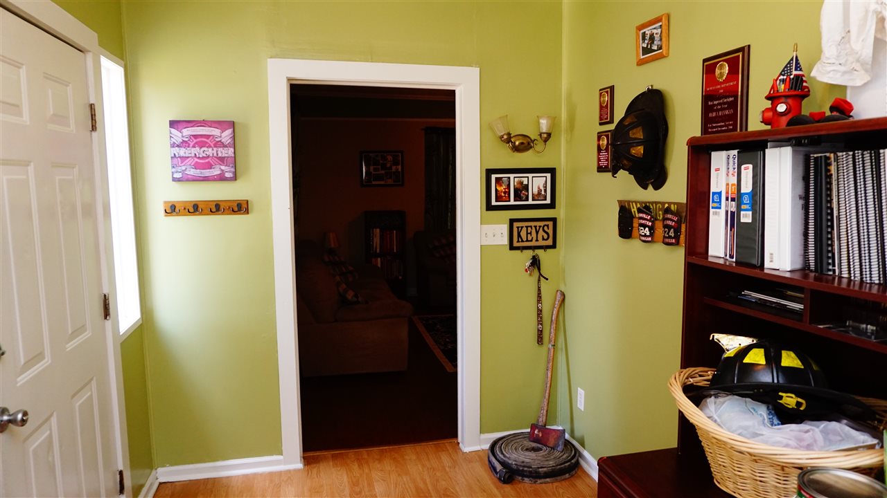 110 Short Street Wellford, SC 29385 - Photo 2 of 14 Gallery Image 2
