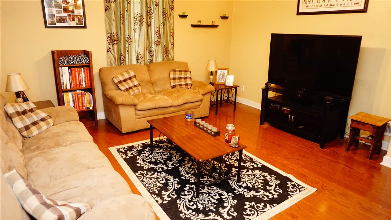 110 Short Street Wellford, SC 29385 - Photo 4 of 14 Gallery Image 4
