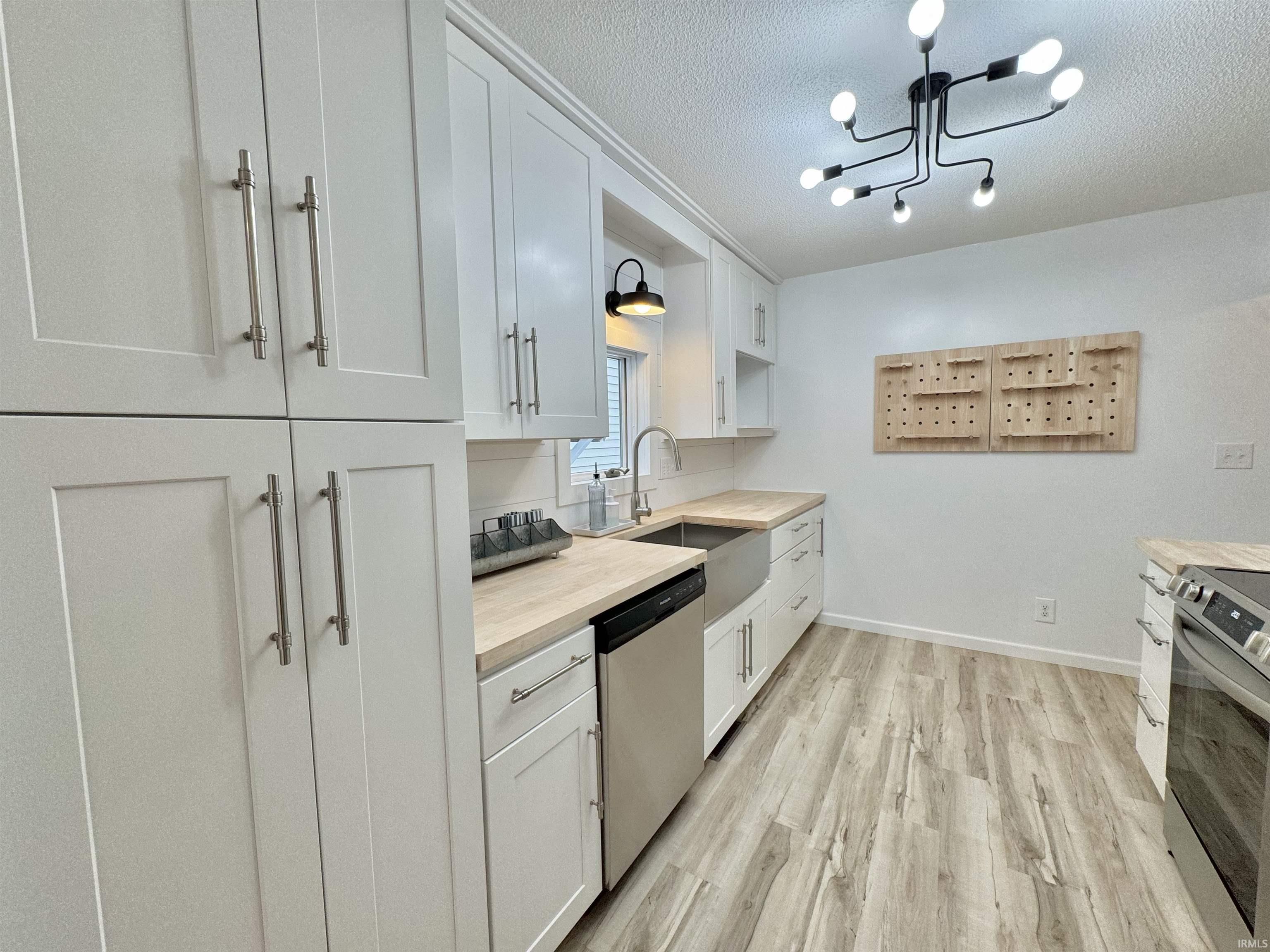 1712 Mitchell Drive Rochester, IN 46975 - Photo 15 of 34