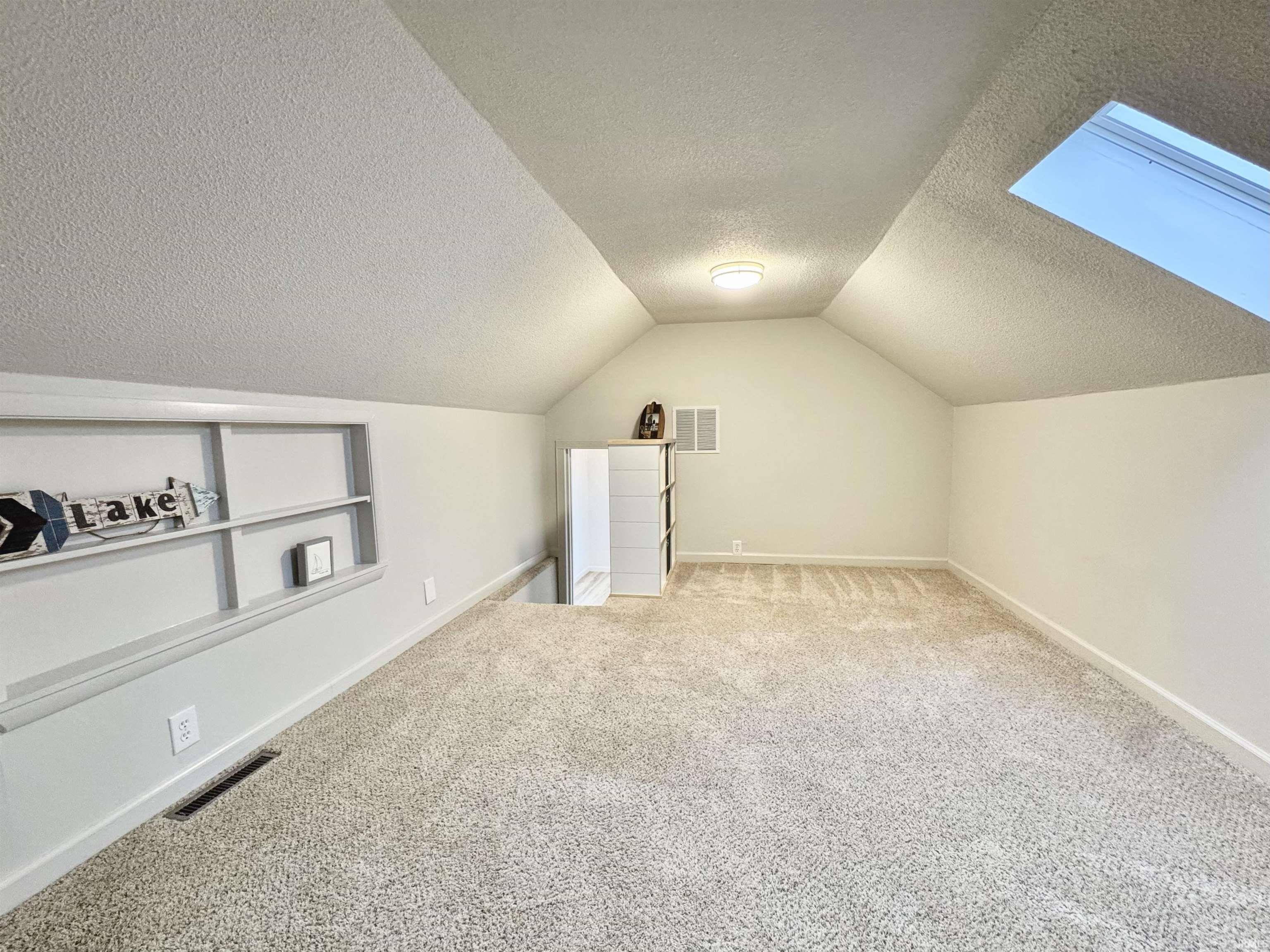 1712 Mitchell Drive Rochester, IN 46975 - Photo 21 of 34