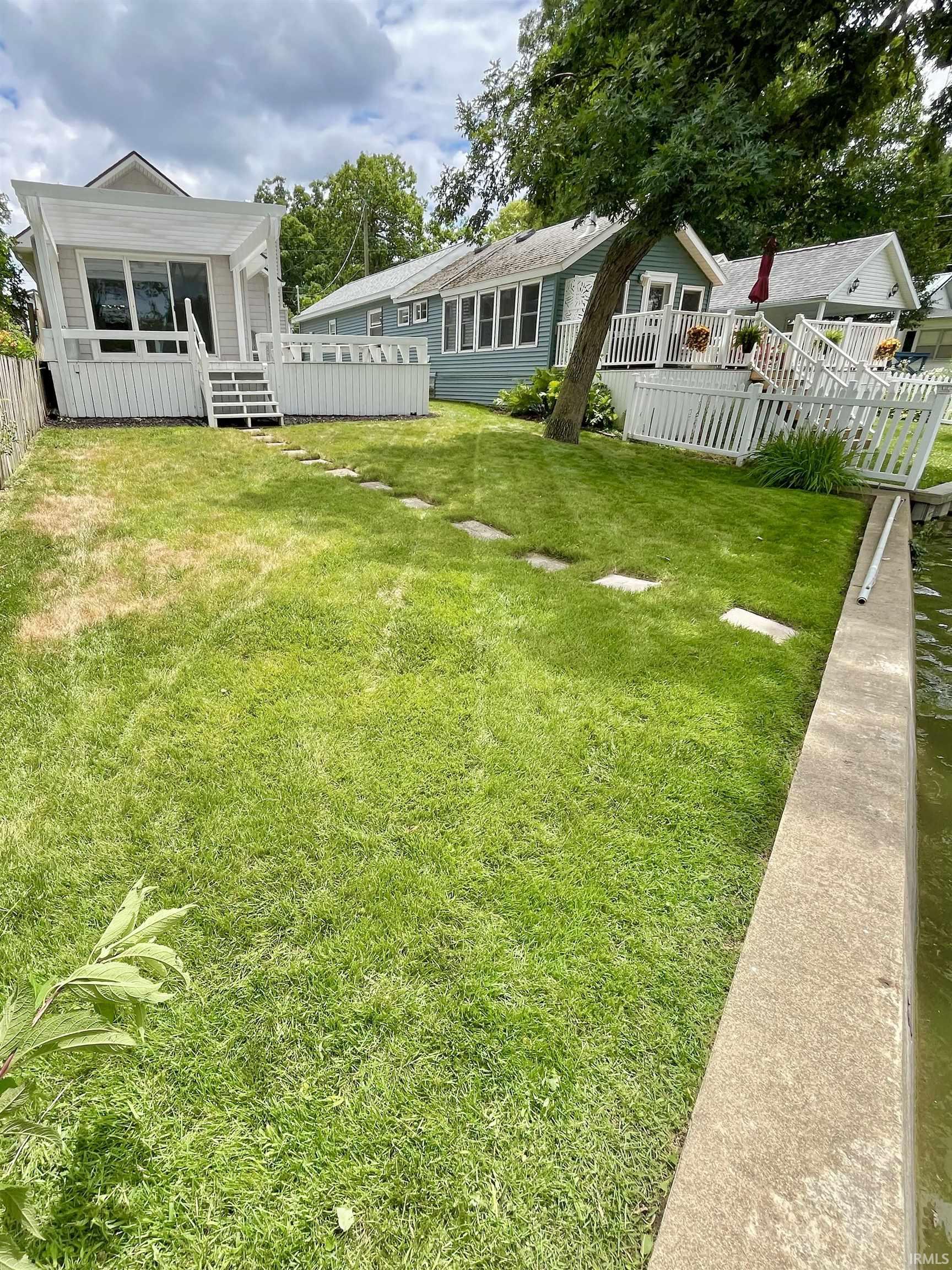 1712 Mitchell Drive Rochester, IN 46975 - Photo 4 of 34
