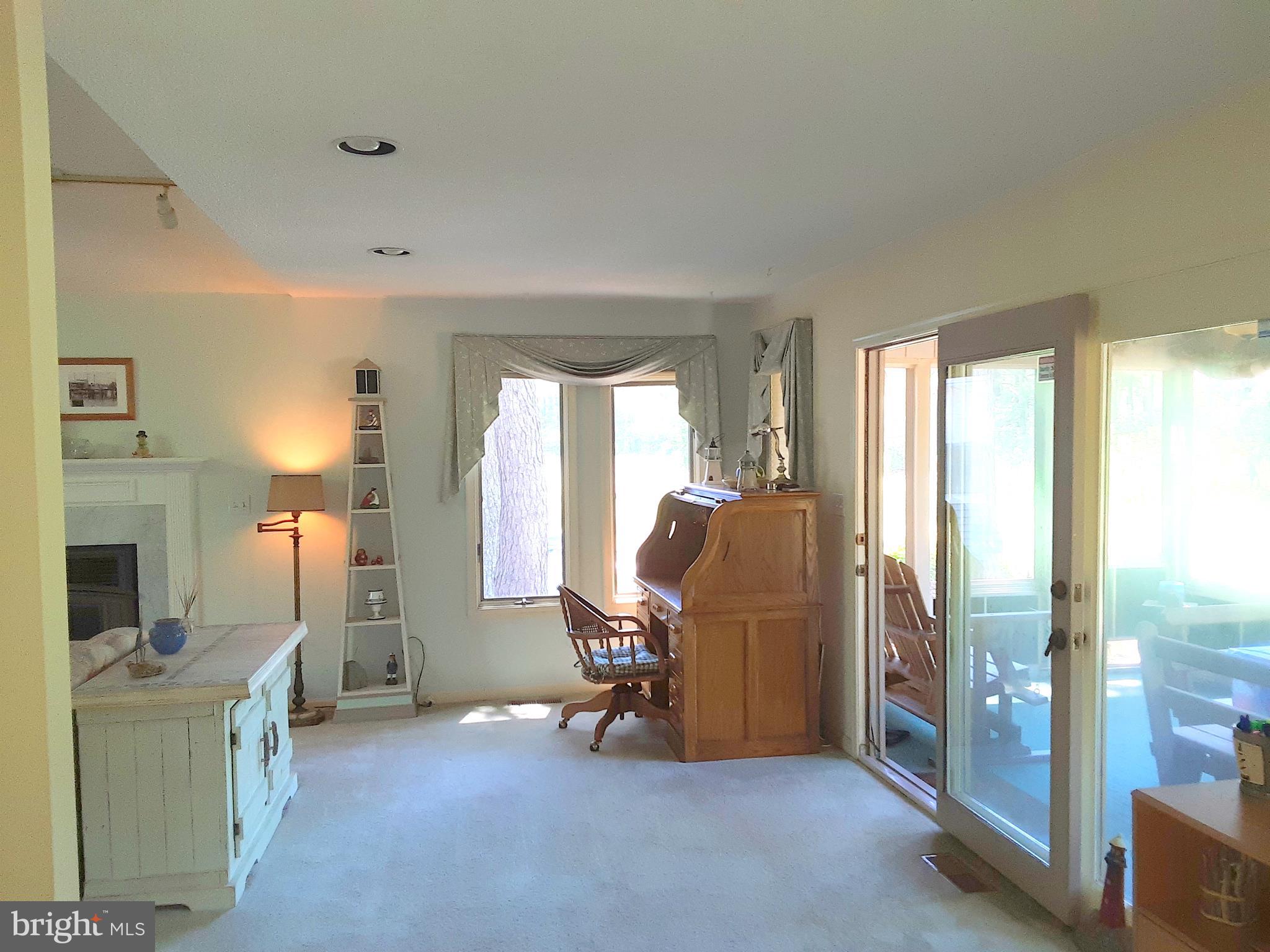 22 Watertown Road Ocean Pines, MD 21811 - Photo 12 of 40 Back of Living Room