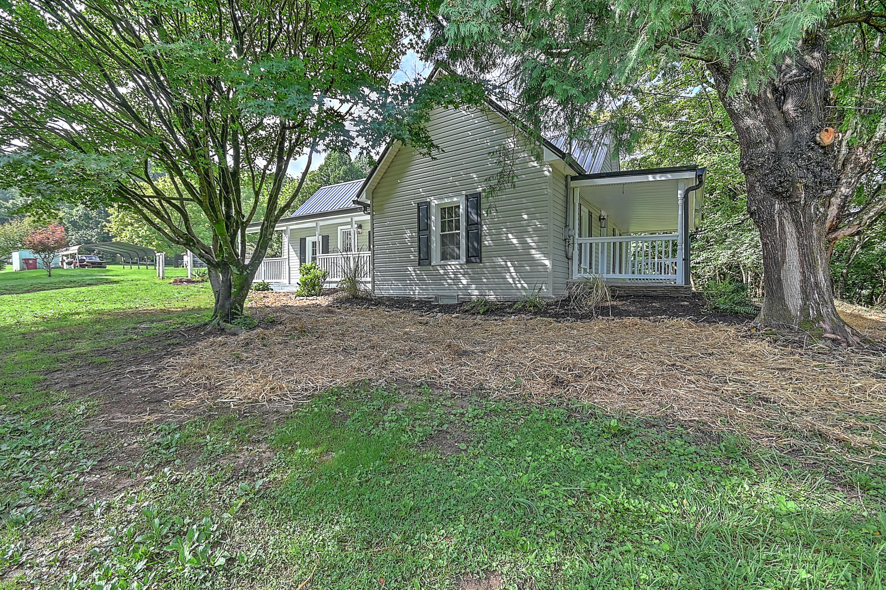 2110 David Miller Road Johnson City, TN 37604 - Photo 41 of 41 IMG_0803