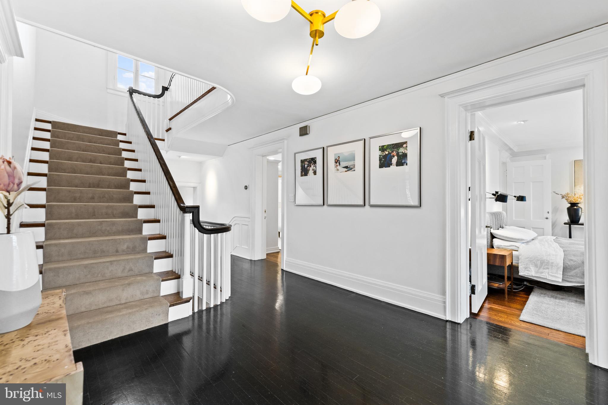 10 Whitfield Road Baltimore, MD 21210 - Photo 37 of 76 2nd Floor Hall