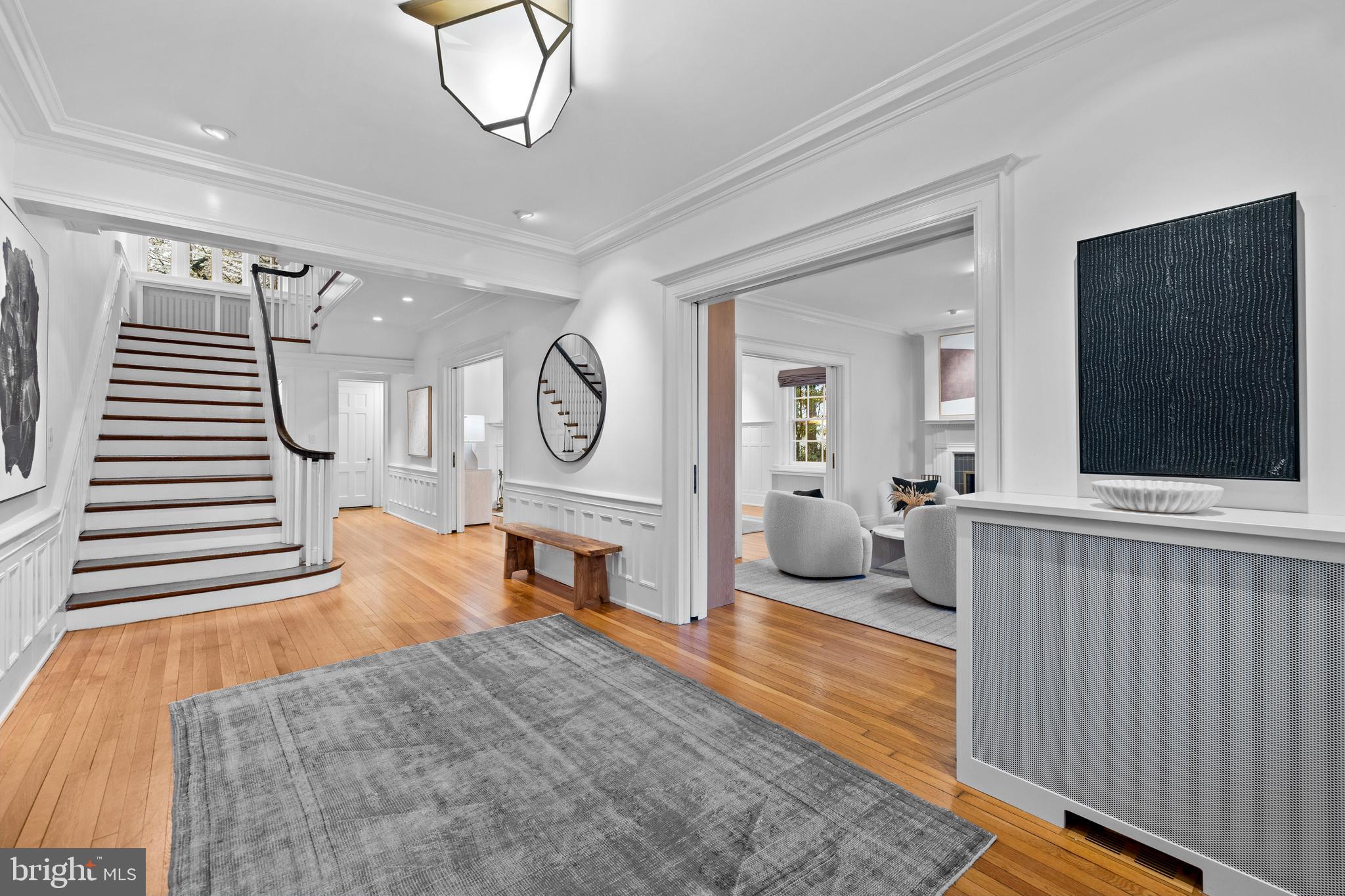 10 Whitfield Road Baltimore, MD 21210 - Photo 4 of 76 Foyer