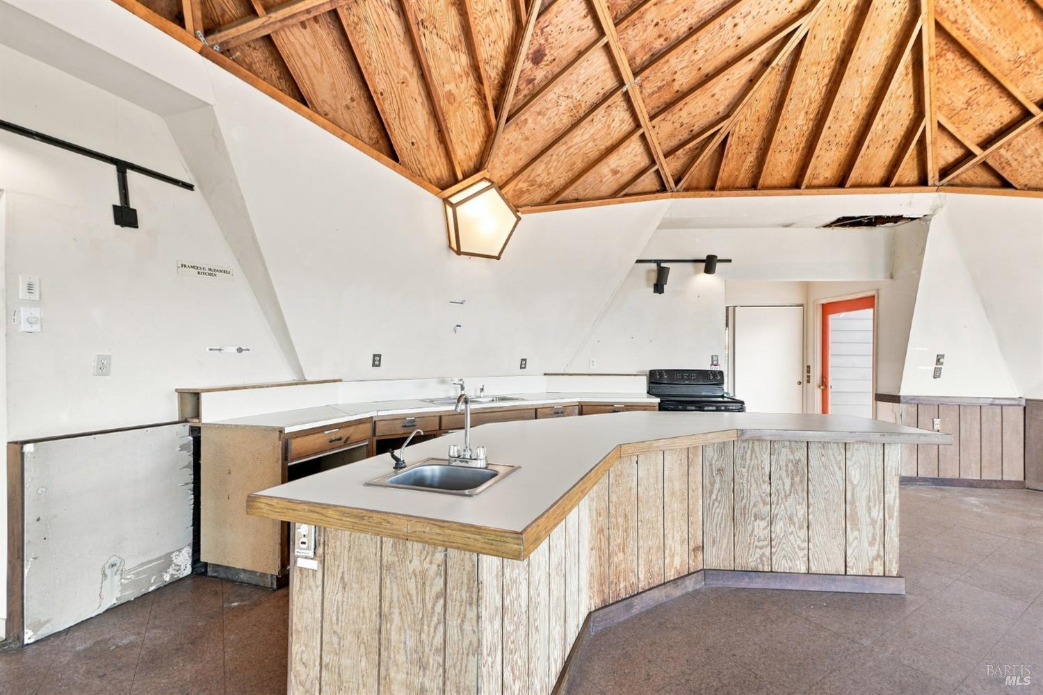10635 Barnett Valley Road Sebastopol, CA 95472 - Photo 13 of 49 Gallery Image 13