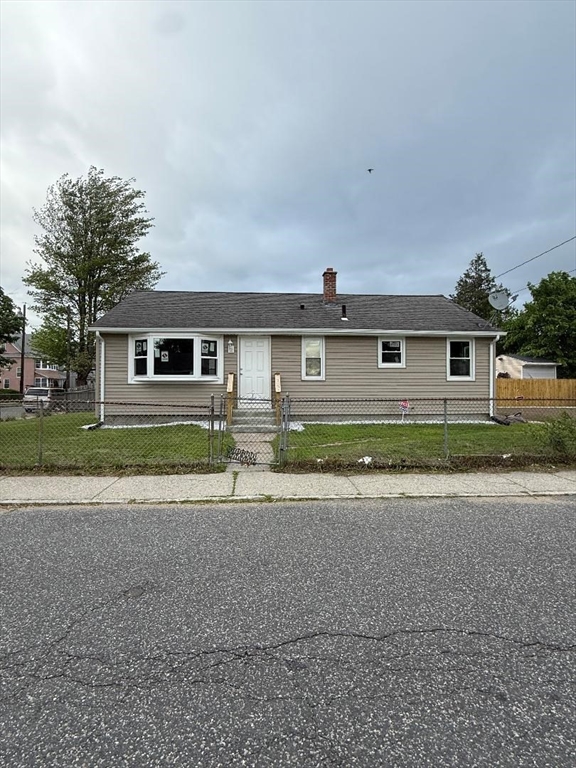 45 Penacook Street Springfield, MA 01104 - Photo 1 of 27 front view of house with a yard