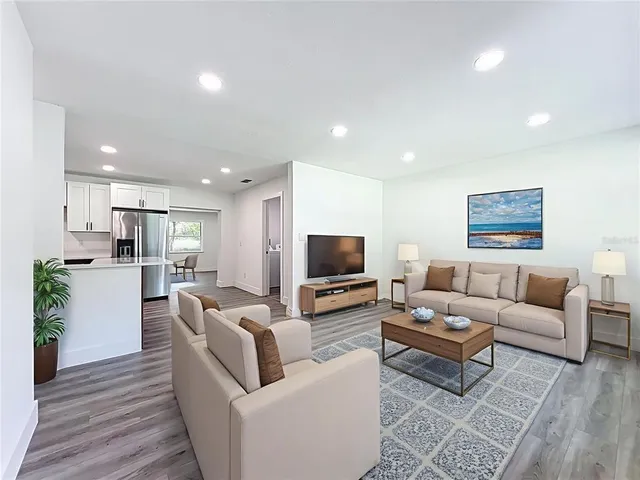 $279,900 | 2922 Southeast 11th Street, Ocala, FL 34471