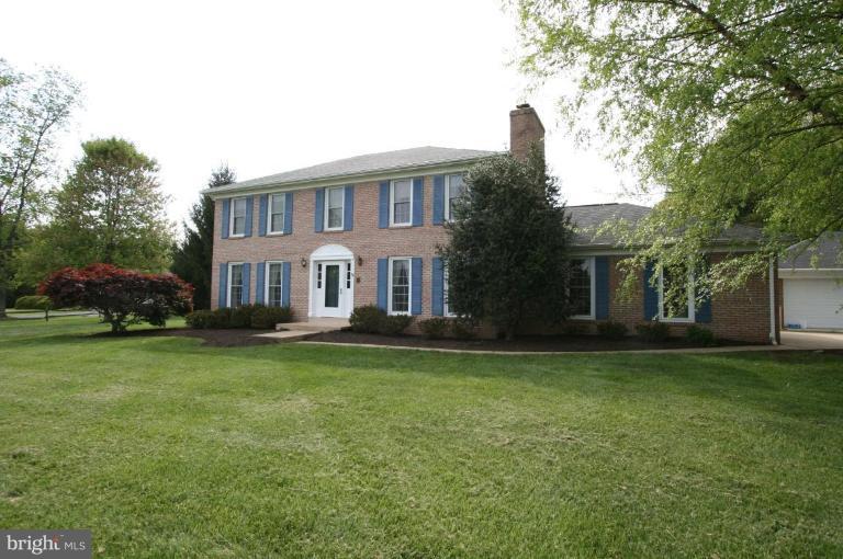14376 Clearview Avenue Gainesville, VA 20155 - Photo 1 of 22 Exterior (Main)