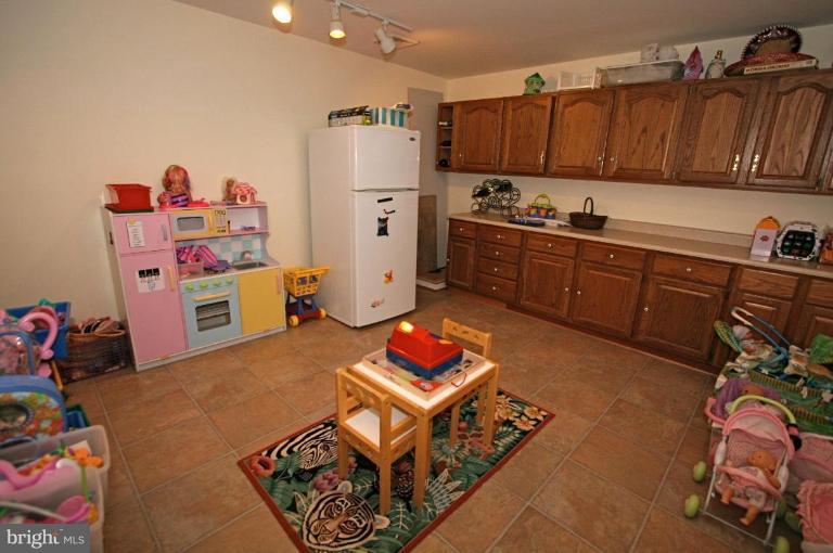 14376 Clearview Avenue Gainesville, VA 20155 - Photo 17 of 22 Recreation Room #2