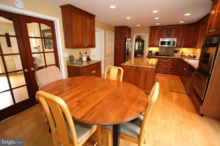 14376 Clearview Avenue Gainesville, VA 20155 - Photo 19 of 22 Kitchen #3