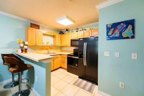 $210,000 | 63 Northwest 17th Place, Unit 6, Miami, FL 33125