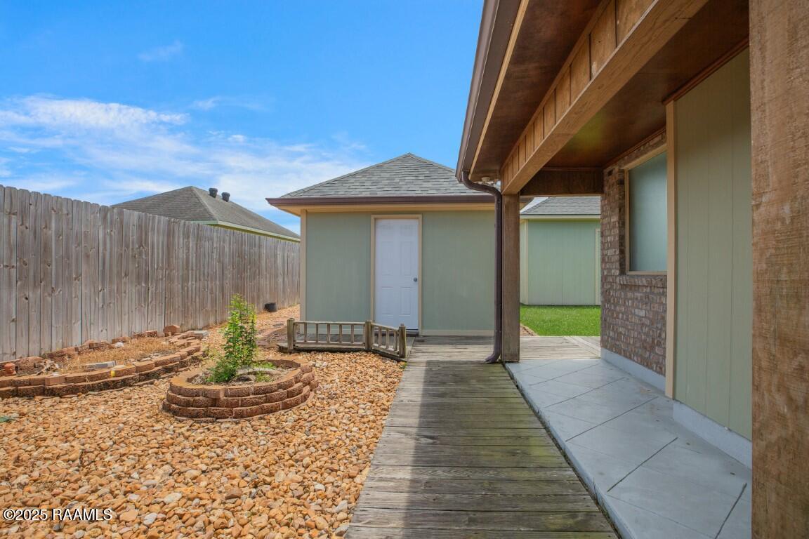 102 Gaslight Lane Youngsville, LA 70592 - Photo 28 of 36 102 Gas Light -24