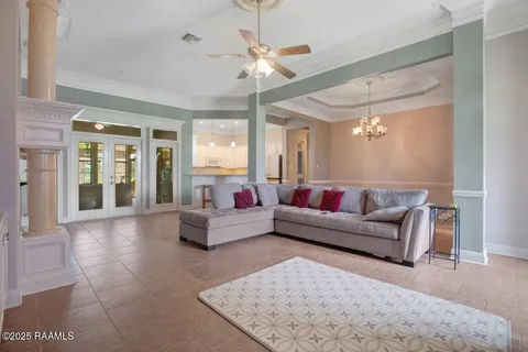 $379,000 | 102 Gaslight Lane, Youngsville, LA 70592