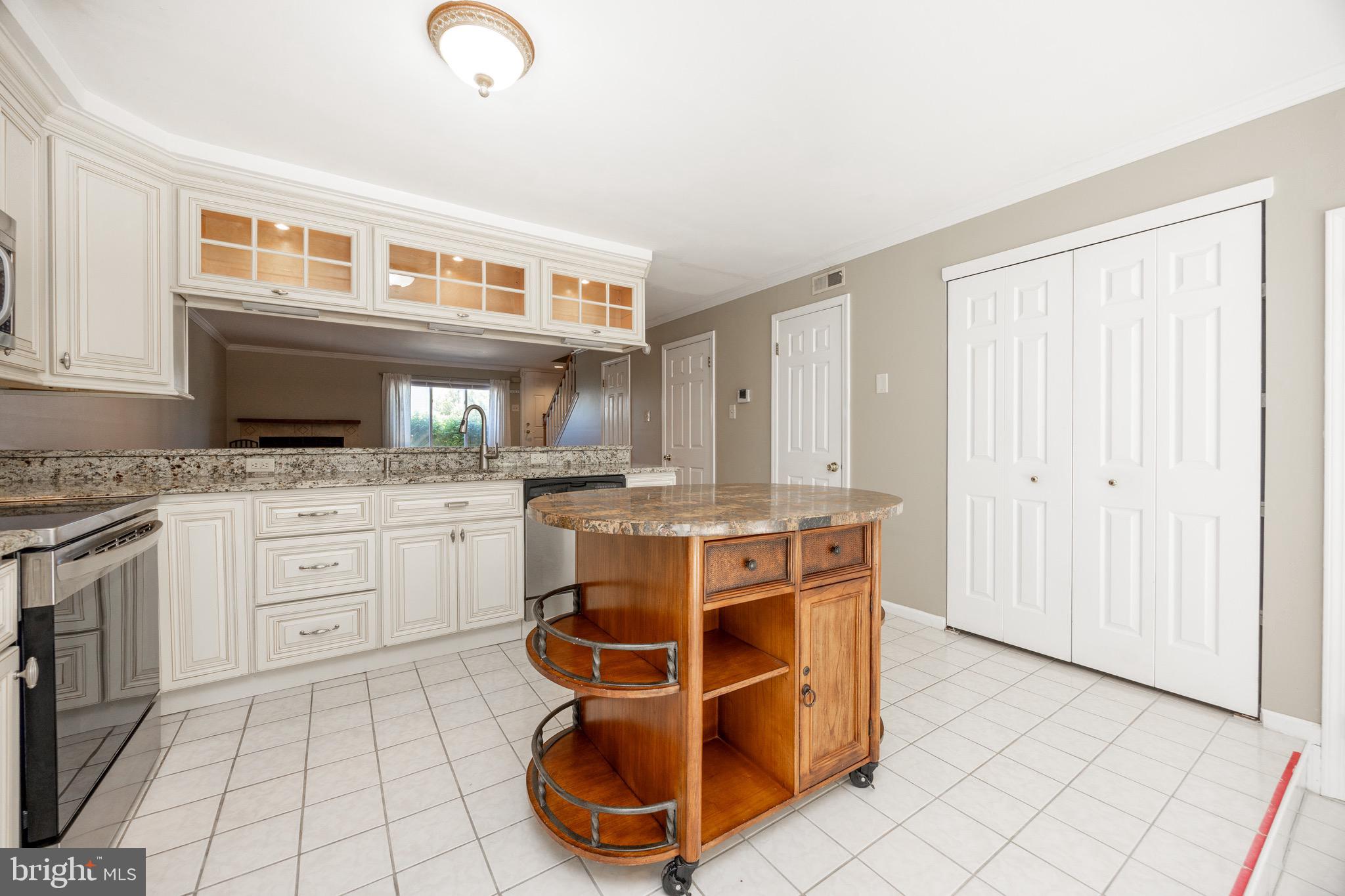 344 Brigade Court, Unit 344 Chesterbrook, PA 19087 - Photo 8 of 31
