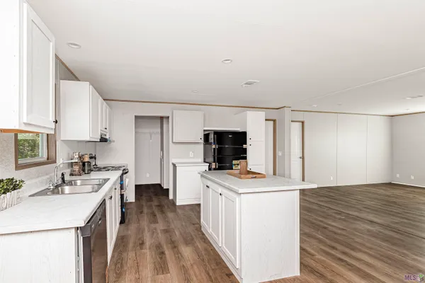 $189,500 | 8693 Lebeau Street, Livonia, LA 70757