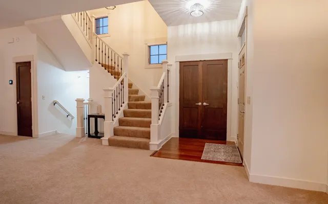 $540,000 | 714 Linden Street, Mendota Heights, MN 55118