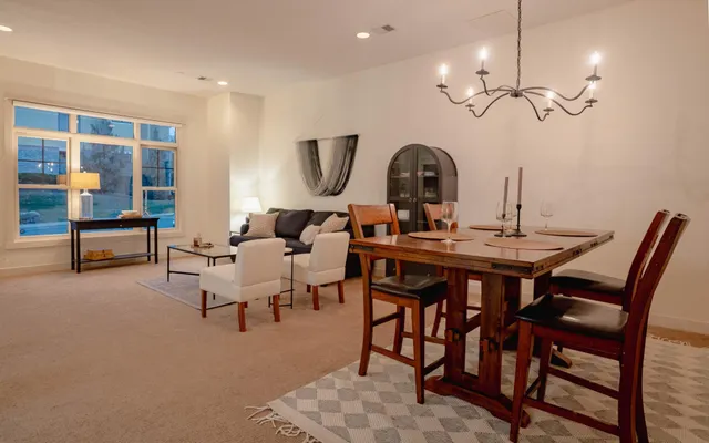 $540,000 | 714 Linden Street, Mendota Heights, MN 55118