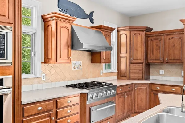 $1,850,000 | 76 Clapp Road, Scituate, MA 02066