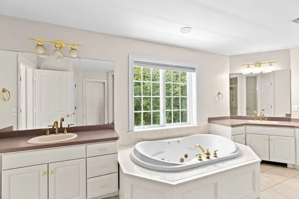 $1,850,000 | 76 Clapp Road, Scituate, MA 02066