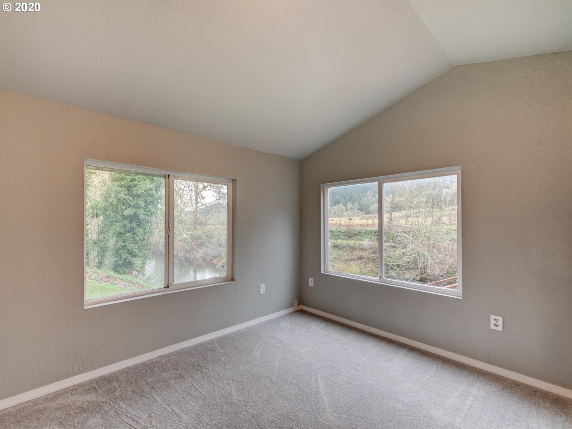 72605 London Road Cottage Grove, OR 97424 - Photo 21 of 32
