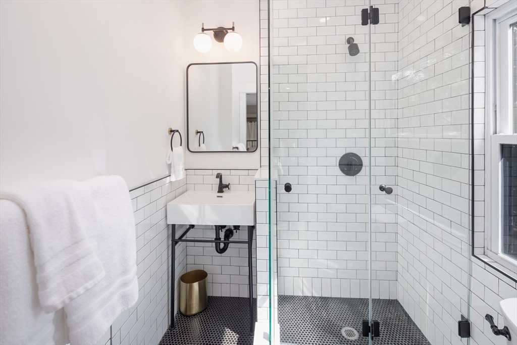 44 Winslow Road Brookline, MA 02446 - Photo 32 of 35