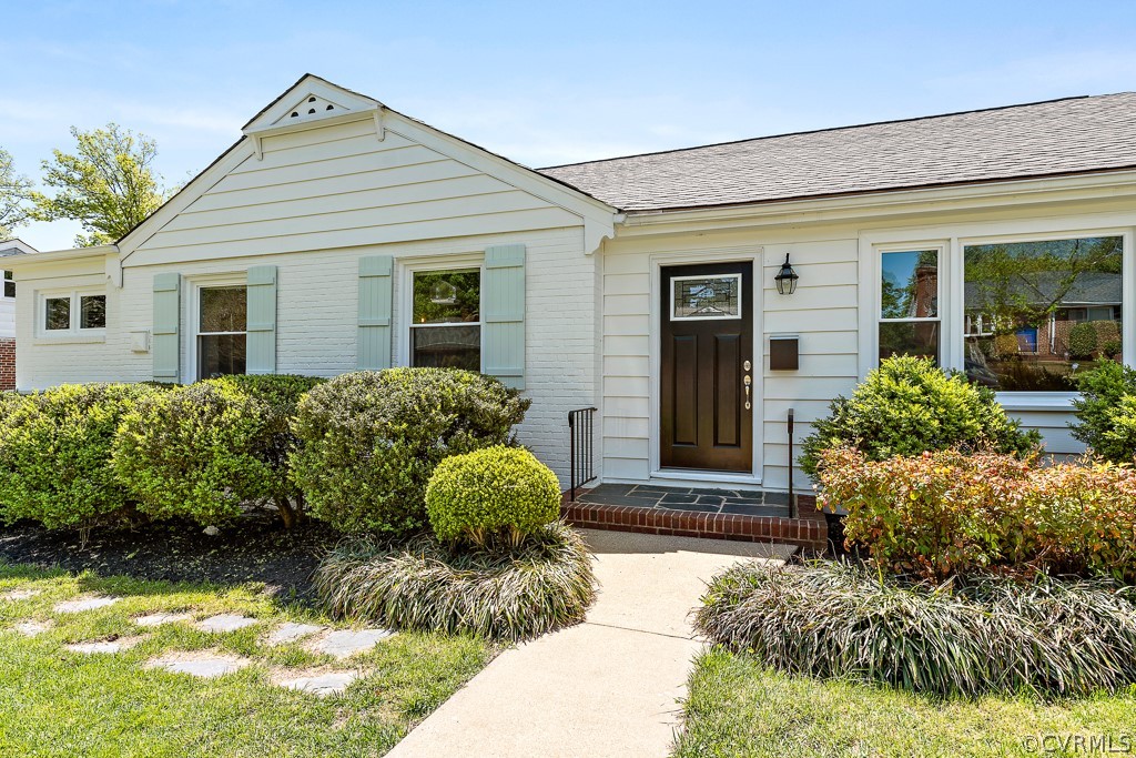 2803 Kenmore Road Henrico, VA 23228 - Photo 2 of 31 Gallery Image 2