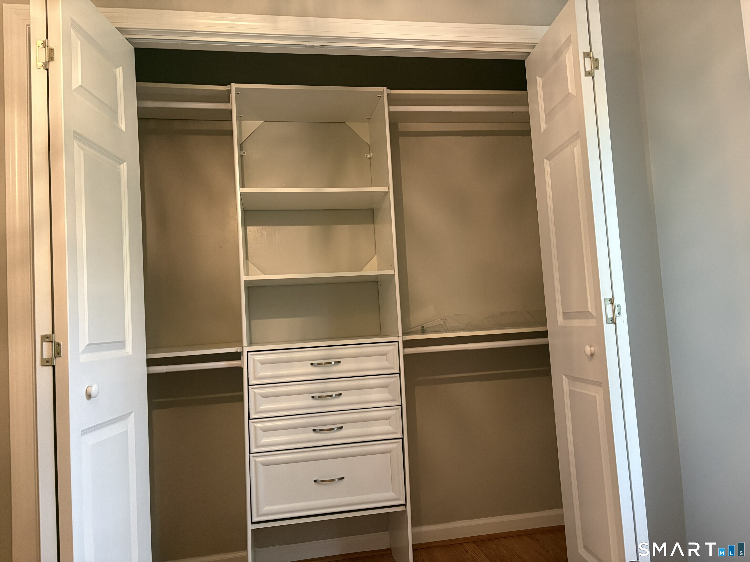 58 Leonard Street, Unit 204 Meriden, CT 06451 - Photo 19 of 26 Bed 3 closet