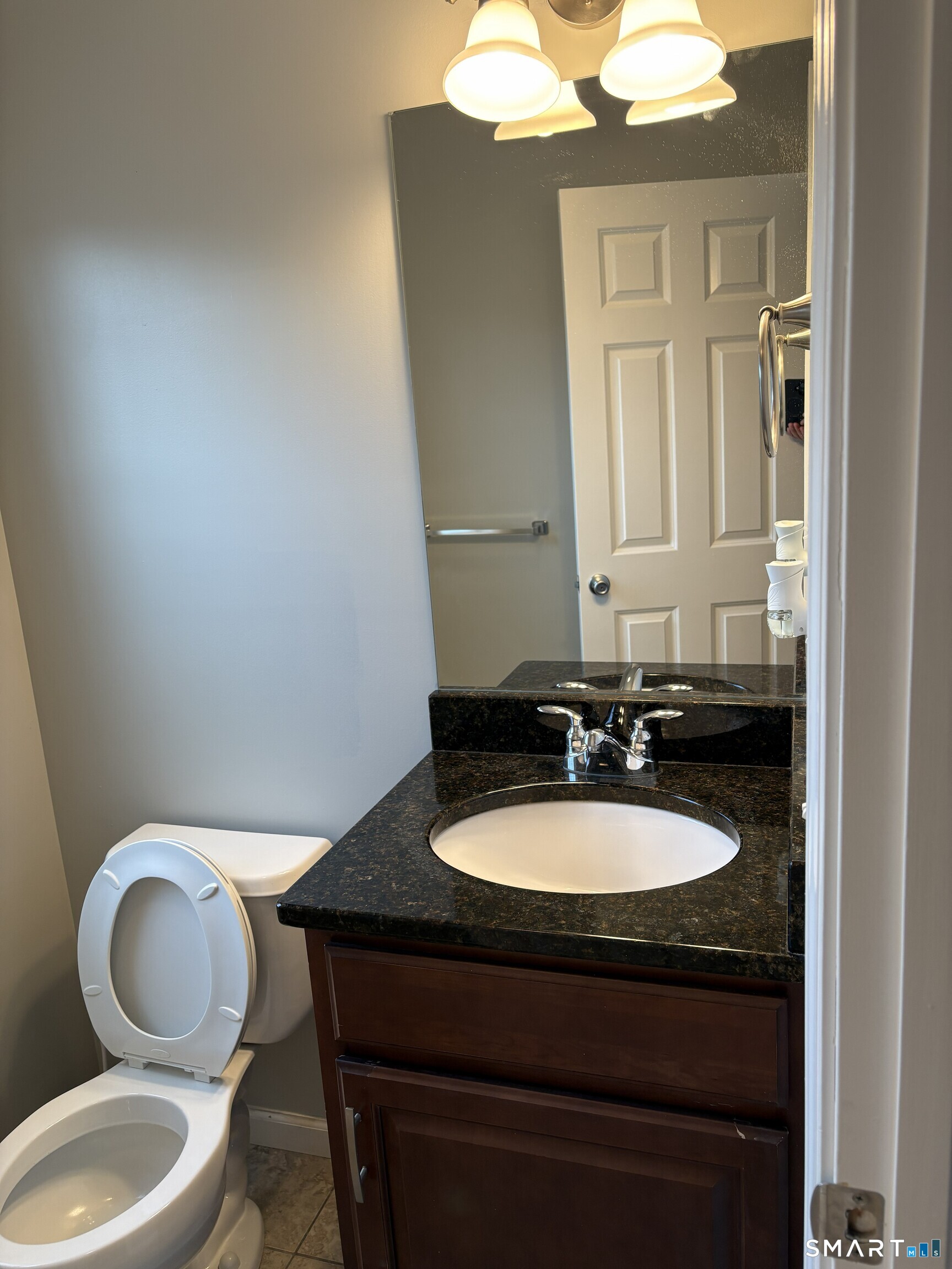 58 Leonard Street, Unit 204 Meriden, CT 06451 - Photo 9 of 26 Main Fl half bath