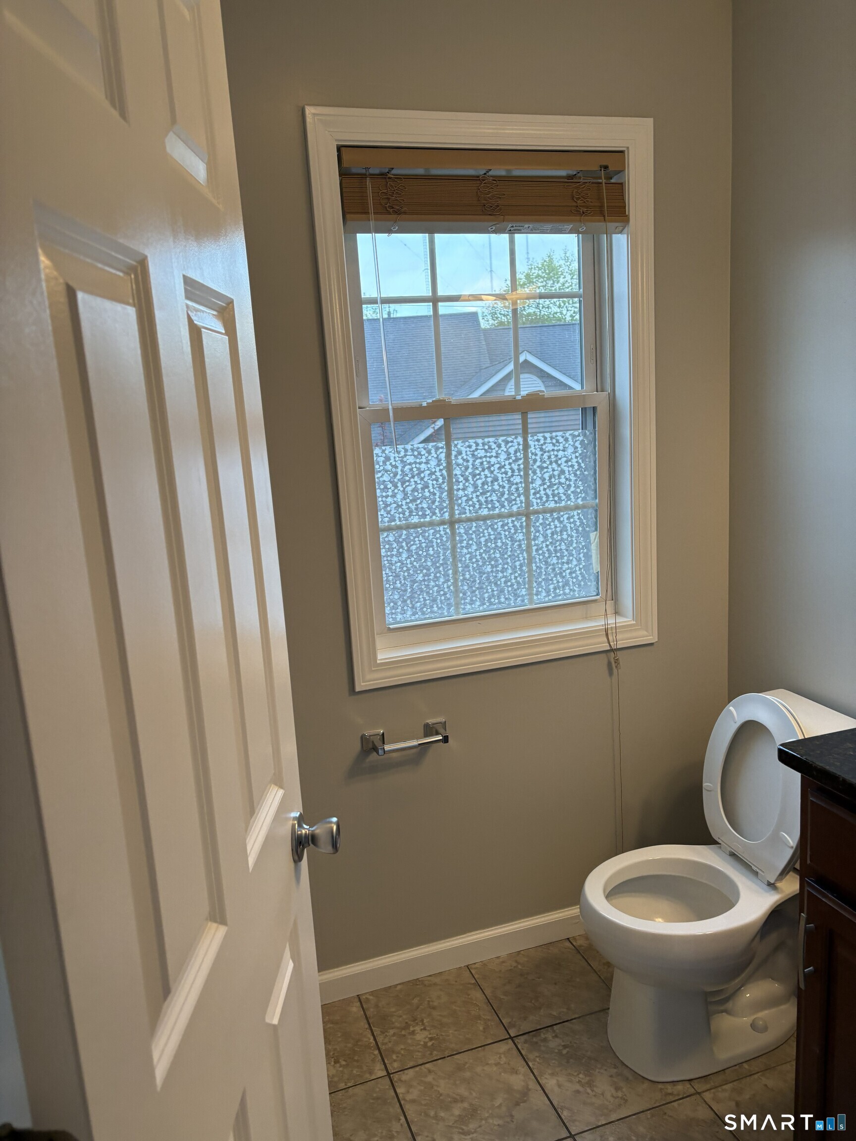 58 Leonard Street, Unit 204 Meriden, CT 06451 - Photo 10 of 26 Main Fl half bath