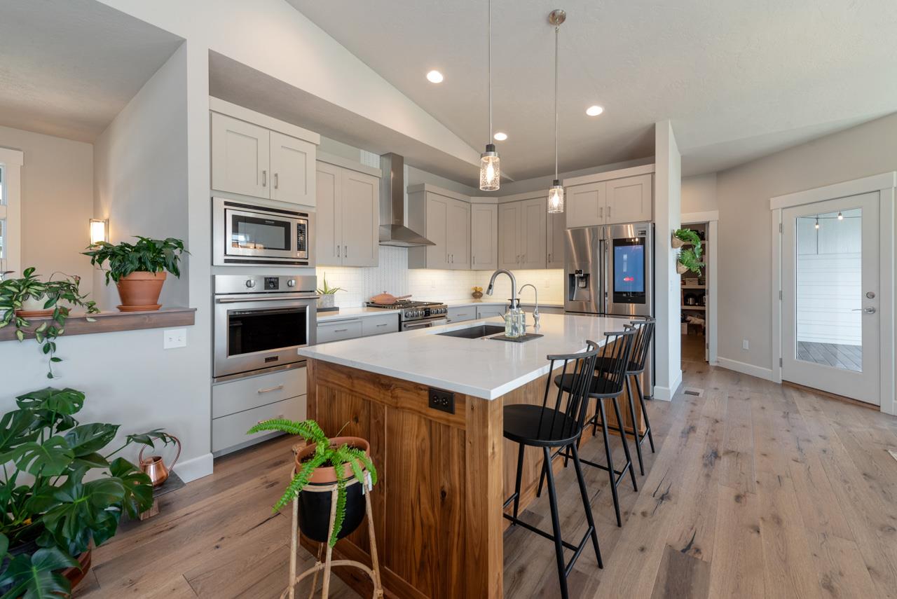 4207 South Rosedale Lane Spokane, WA 99223 - Photo 3 of 44 Gallery Image 3