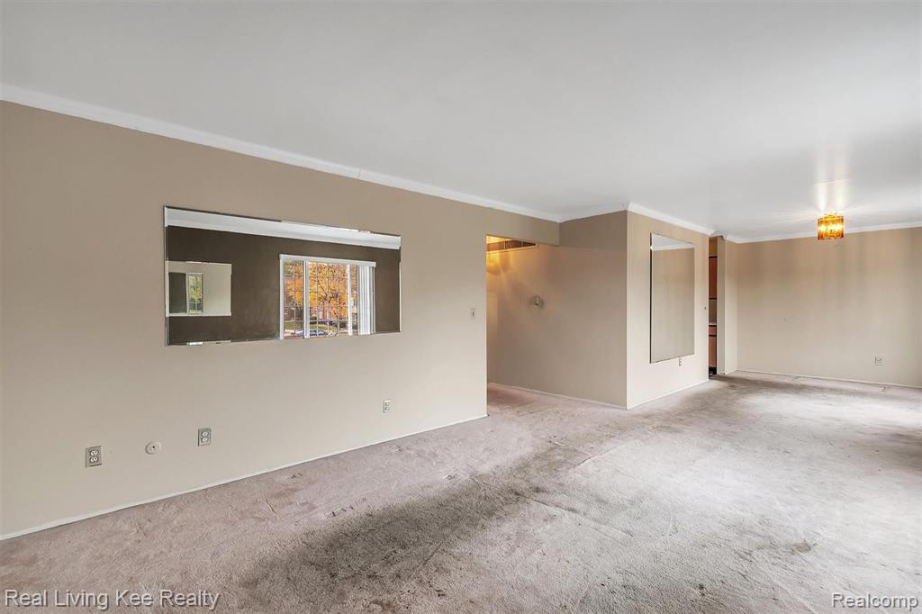 30240 Southfield Road, Unit 261 Southfield, MI 48076 - Photo 9 of 17
