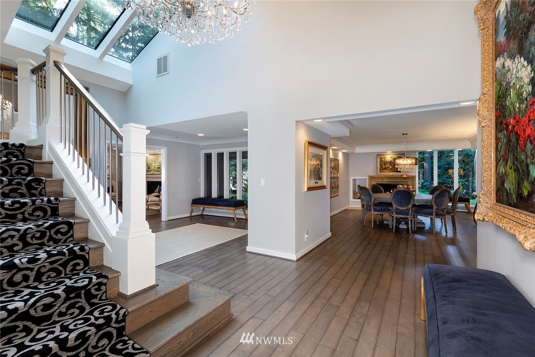 143 Moss Road Seattle, WA 98177 - Photo 2 of 28