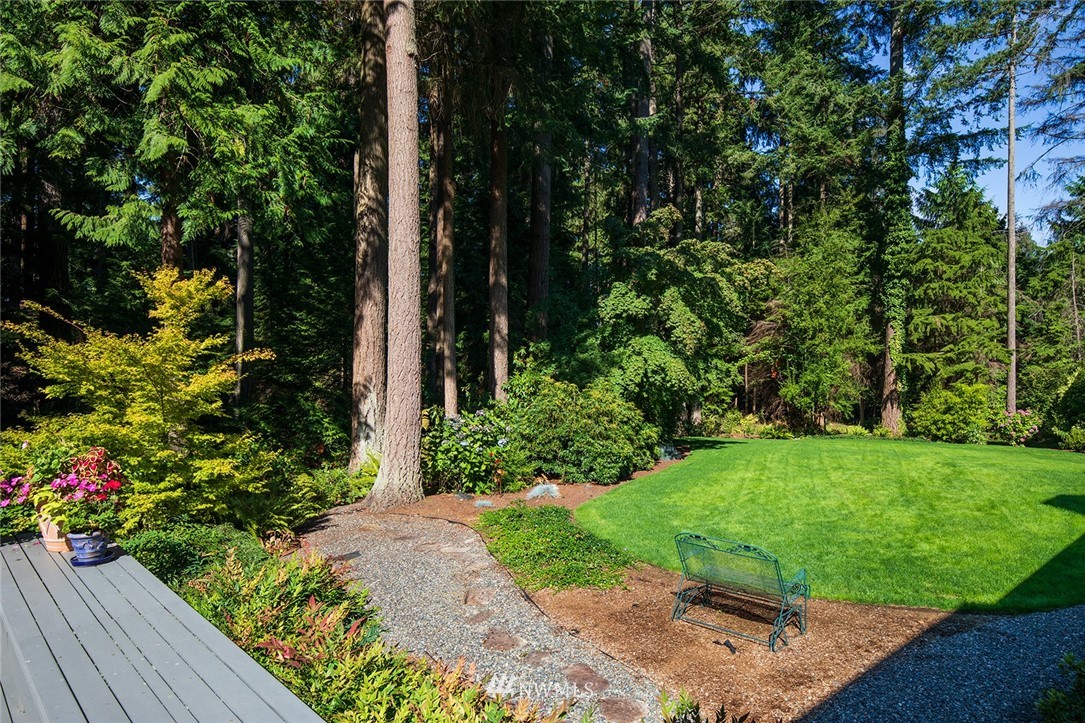 143 Moss Road Seattle, WA 98177 - Photo 21 of 28