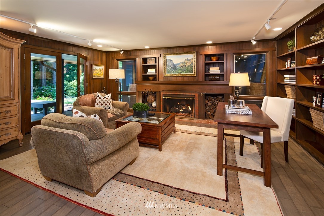 143 Moss Road Seattle, WA 98177 - Photo 5 of 28