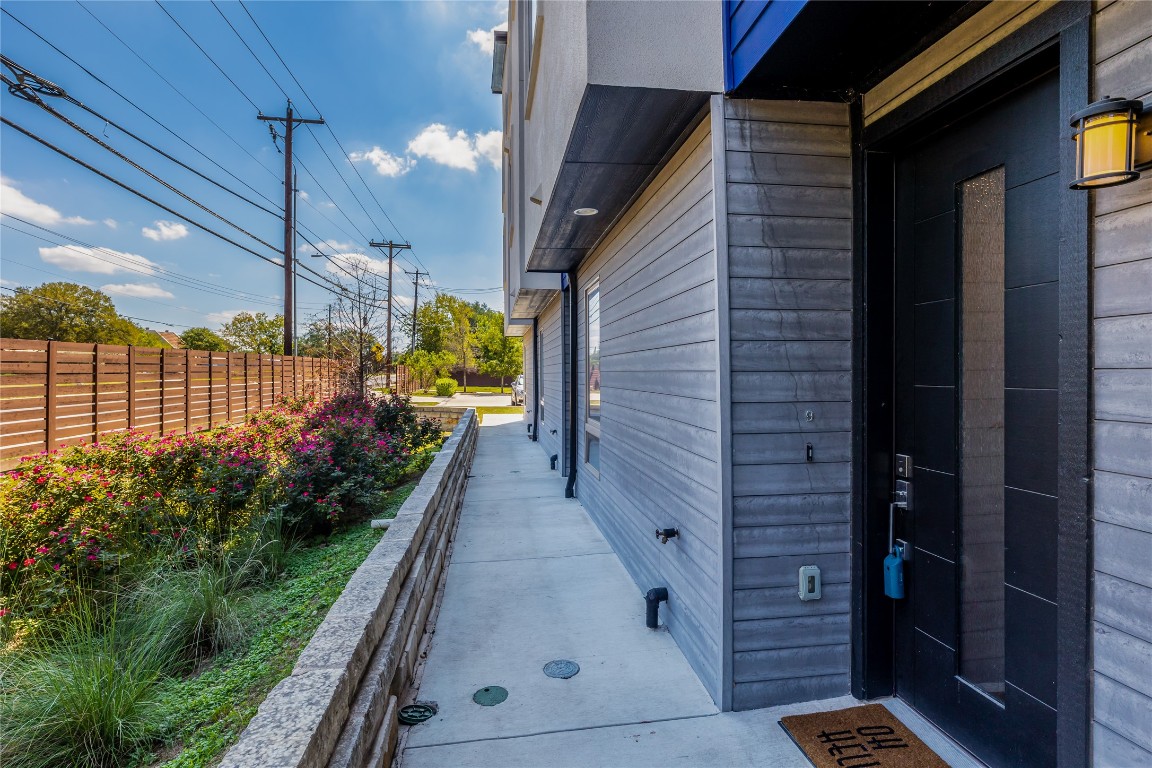1417 Kramer Lane, Unit 9 Austin, TX 78758 - Photo 6 of 40