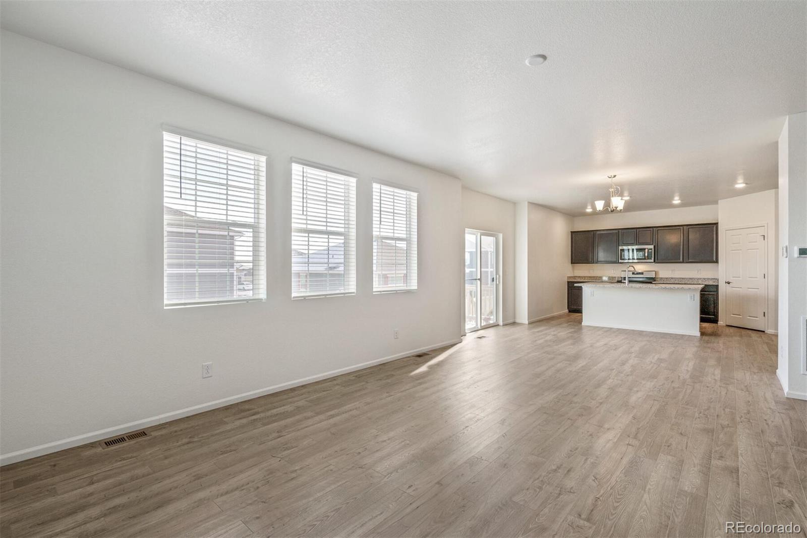 1383 Sun River Road Berthoud, CO 80513 - Photo 5 of 31 Gallery Image 5