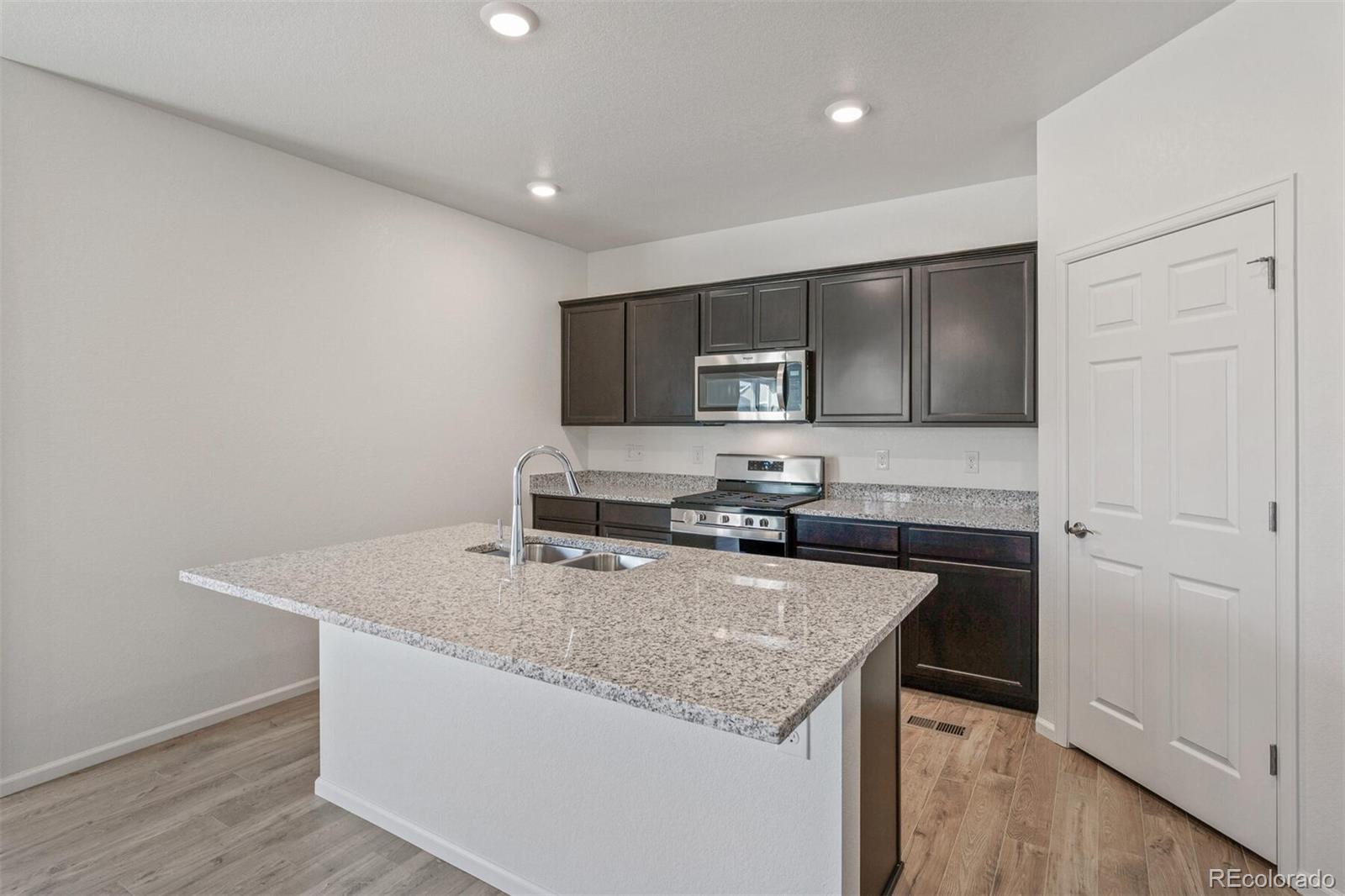 1383 Sun River Road Berthoud, CO 80513 - Photo 8 of 31 Gallery Image 8