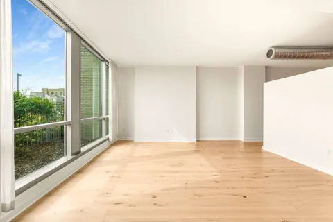 $495,000 | 900 20th Avenue South, Unit 604, Nashville, TN 37212